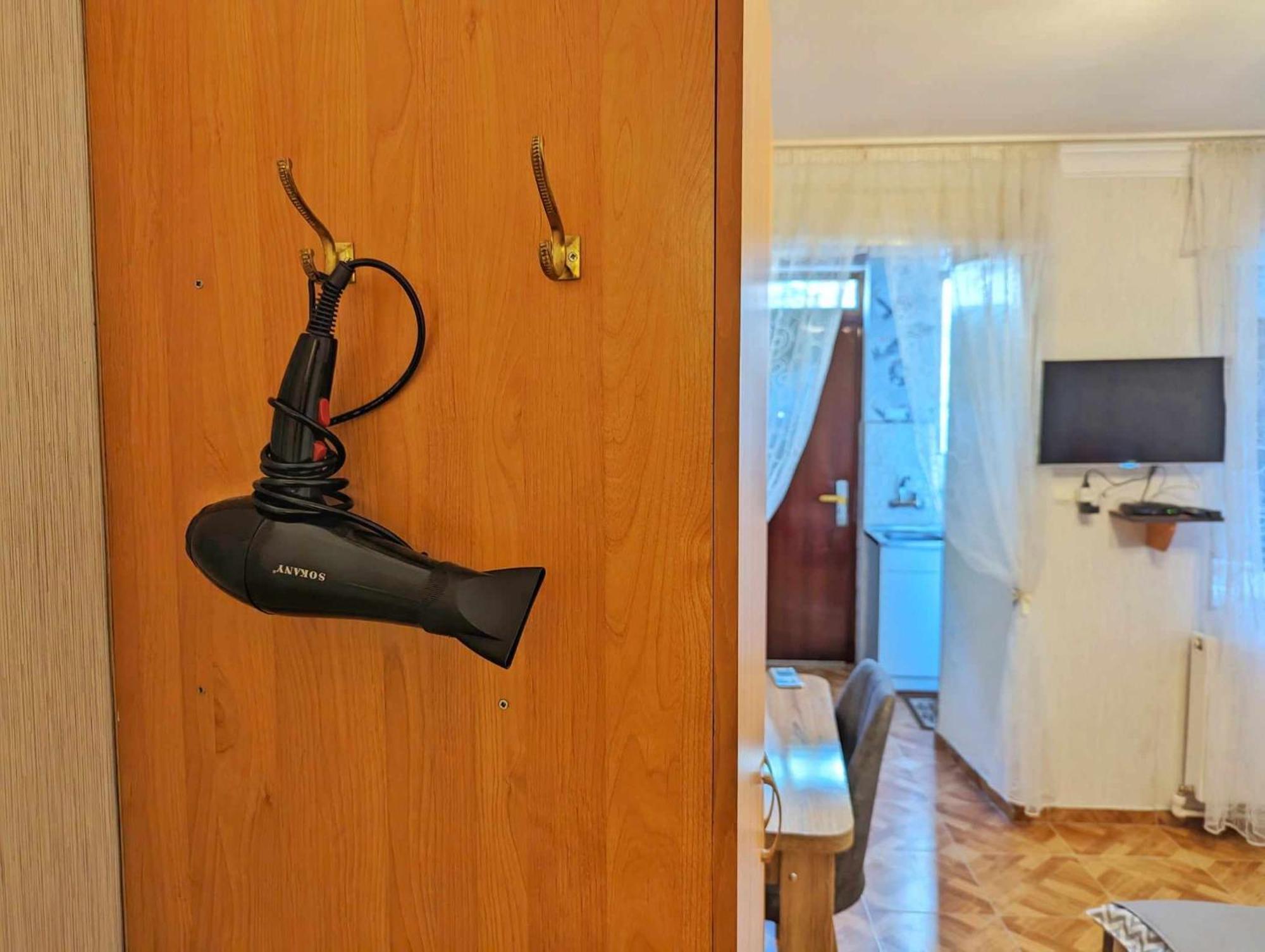 Paata'S Guesthouse Borjomi Exteriör bild